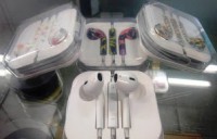 Fone de ouvidos (tipo IPhone)